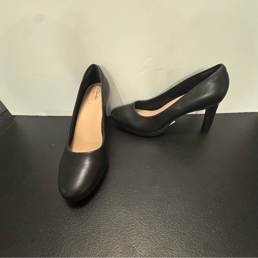 👠 Clarks Collection Black Leather Pumps | Amy Joy | Size 10M